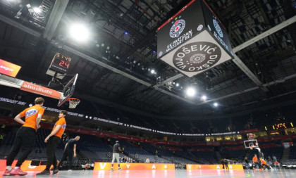 Redovi ispred Arene Duletu u čast! Koreografija je spremna, igrači u specijalnim majicama! (FOTO)