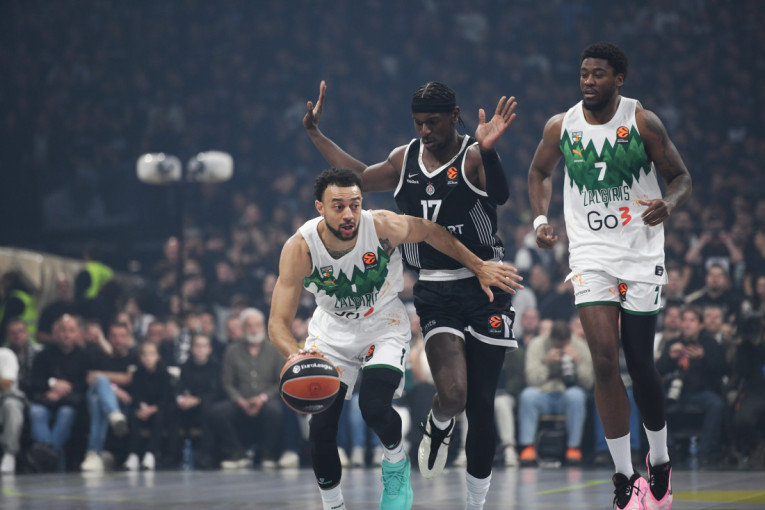 Partizan poražen na oproštaju od Vujoševića! Žalgiris trijumfalno prošao kroz Arenu!