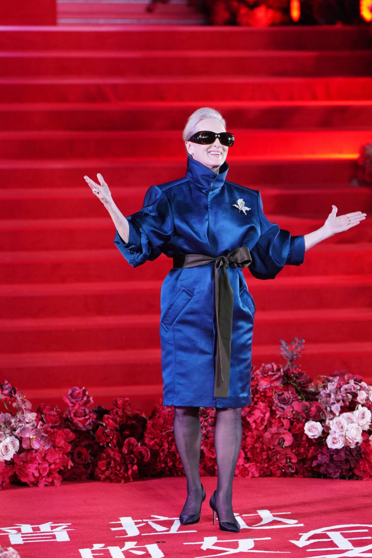 En Hatavej i Meril Strip podigle Šangaj na noge: Svako pojavljivanje je pravi modni spektakl (FOTO)