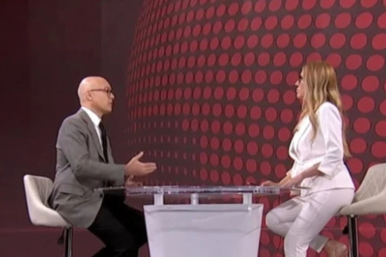 "Ostavkom smo pokazali da niko nije vezan za fotelju" Vučević: Datum izbora se neće određivati spram interesa neke političke opcije