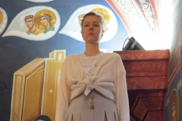 Njene reči odzvanjaju na najveći praznik: Ovo je poruka veroučiteljke zbog koje gori Instagram! (FOTO/VIDEO)