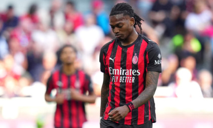 Udineze ponizio Milan, Leao "počašćen" zvižducima! (VIDEO)