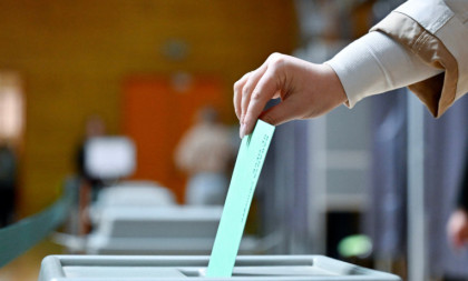 Više od polovine: U Mađarskoj do 13 časova glasalo čak 54,14 odsto građana!