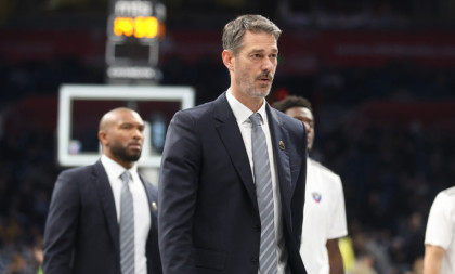 Zvanično: Golemac više nije trener Dubaija!