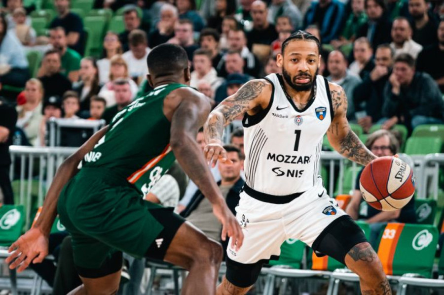 Crno-beli sa Miltonom na čelu "pokvarili slavlje" u Ljubljani! Partizan je takođe ostao u trci za prvo mesto (FOTO)