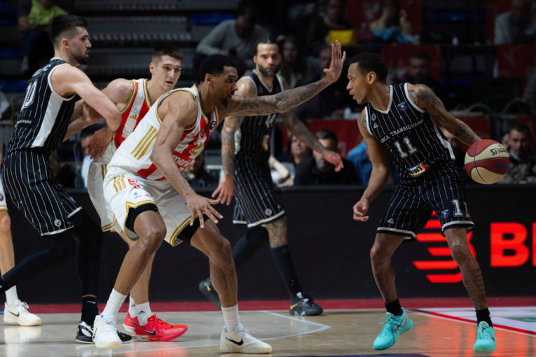 Crvena zvezda - Kluž: Gosti se vratili u meč!