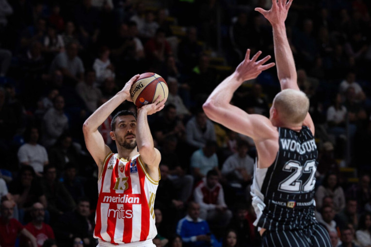 Dobrićeva majstorija obeležila meč sa Klužom: Pogledajte hajlajtse nove Zvezdine pobede u AdmiralBet ABA ligi (VIDEO)