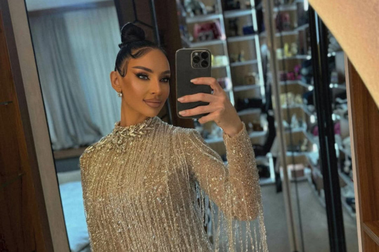 Ovo je luks vila u koju se Kaća Živković preselila kod Stojketa: Zlatno-braon tonovi i ogroman garderober (FOTO)