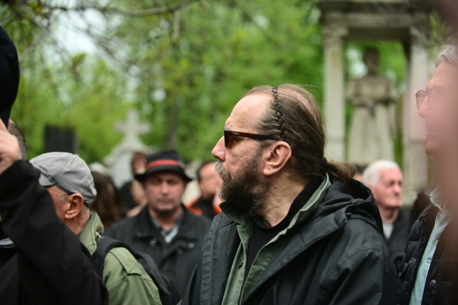 Ko je sve bio na sahrani Vujoševića! Legende košarke, Partizana, poznati iz sveta sporta, javnog života... (FOTO/VIDEO)