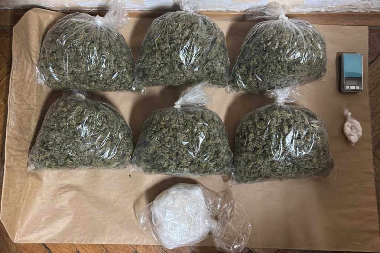 Prepad kod Rume: Keš, droga i odmah 30 dana pritvora