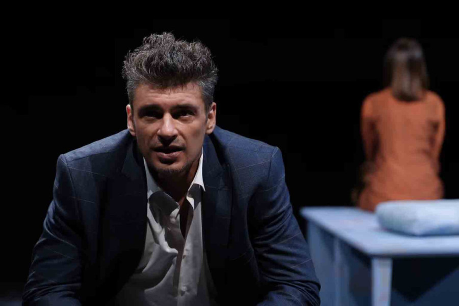 Beogradsko dramsko pozorište gostuje u Sankt Peterburgu: Dve hit predstave pred ruskom publikom (FOTO)