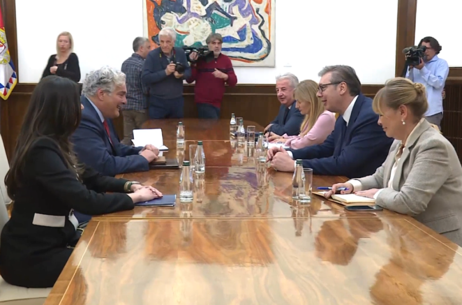 Završene konsultacije predsednika sa predstavnicima Narodne stranke