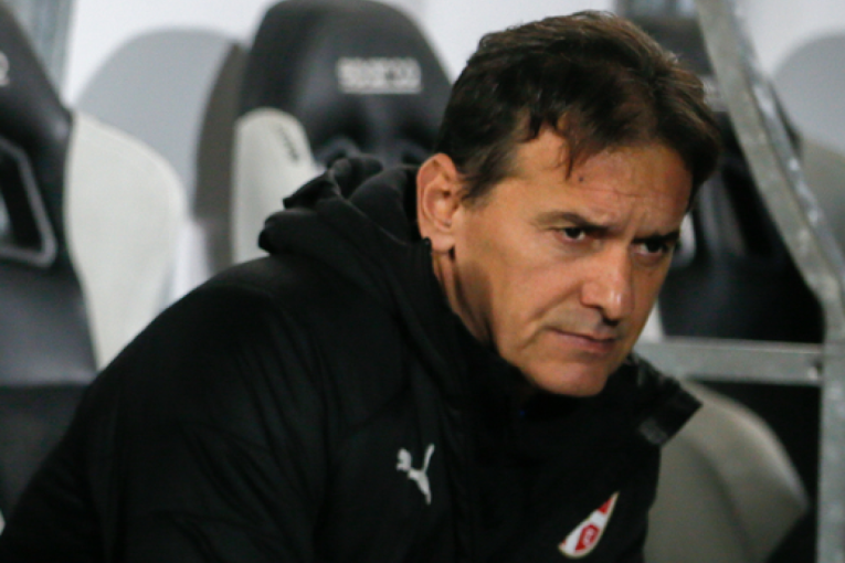 Napredak predstavio novog trenera, a predsednik "udario" na igrače: Raskalašni u kafani, pa u kladionicama