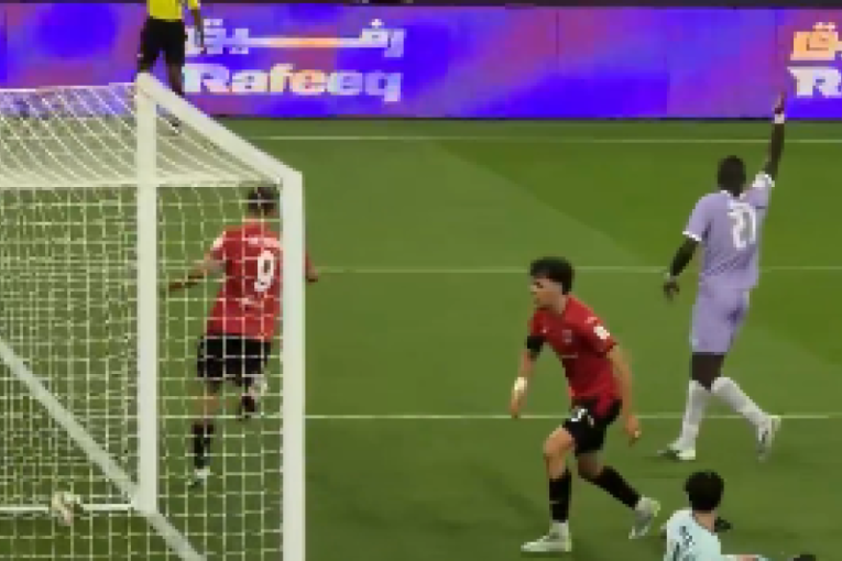 Mitrović "overio" osvajanje Liga kupa: Al Rajan je na trofej čekao skoro deceniju (VIDEO)