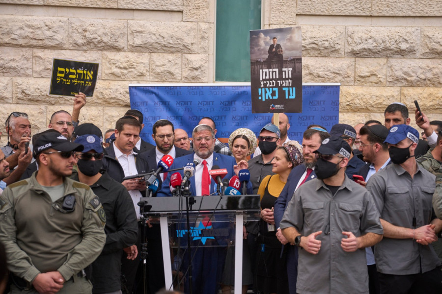 Vrhovni sud Izraela odložio odluku o smeni desničarskog ministra: U sudnici haos, ispred nje održan govor u kom je sve priznao (VIDEO)