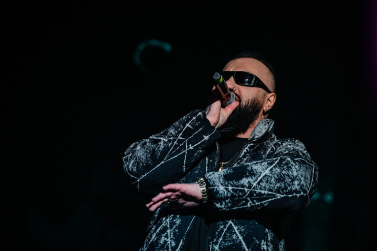 Buba Corelli iznenadio fanove! U jeku Goat tour-a, nakon 5 godina reper izdao solo projekat