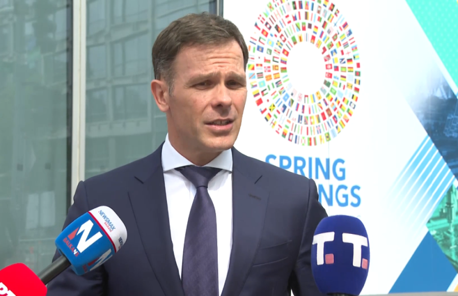 Siniša Mali otkrio: Produžetak licence NIS-u očekujem do kraja dana, MOL sutra ili prekosutra u Beogradu!