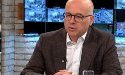 Vučević o potezima blokadera: Neprihvatljivo je da idete po drugim državama i pljujete sopstveni narod, a odbijate dijalog sa Vučićem