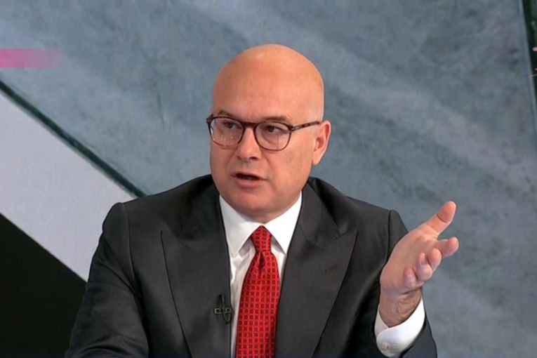 Skandal! Blokaderska mentorka iz Evropskog parlamenta napala Vučića, a smeta joj i istraga o smrti studentkinje (VIDEO)