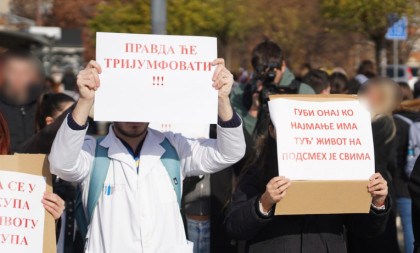 Talačka kriza na Medicinskom fakultetu u Beogradu: Blokaderi izgubili izbore za studentski parlament, a onda zabarikadirali vrata