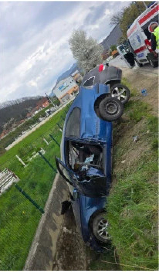 Strašna nesreća: Silovit udar, a evo gde su završili zgužvani automobili (FOTO)