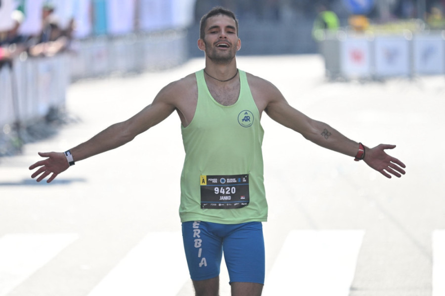 Kenijci dominirali u Beogradskom polumaratonu: Fransis oborio rekord, Valentina bolja od konkurencije (FOTO)