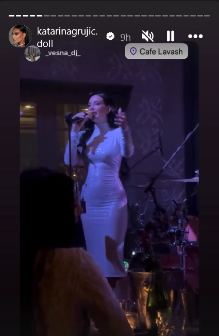 Kaća Grujić u laserskom donjem vešu: Plašim se, da nije nešto ispalo? (FOTO)