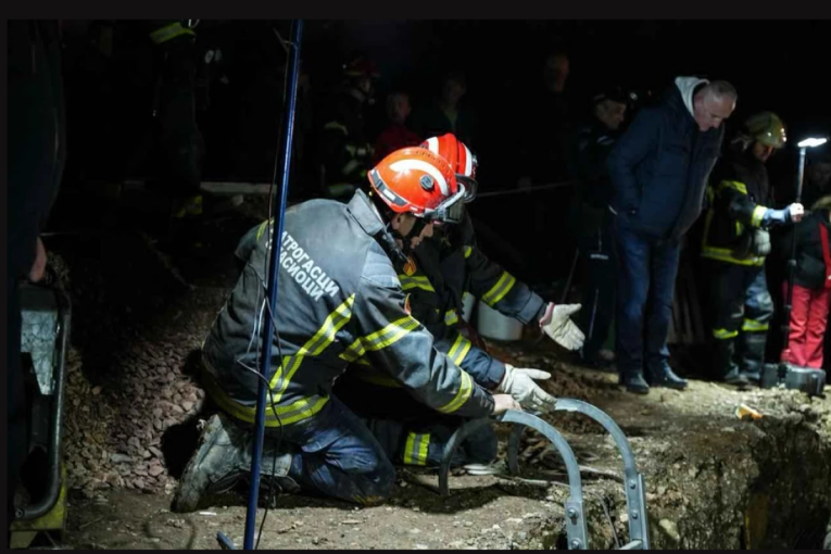 Složni kao nokat i meso: Mladenovačka četa dobila priznanje za hrabrost (FOTO)