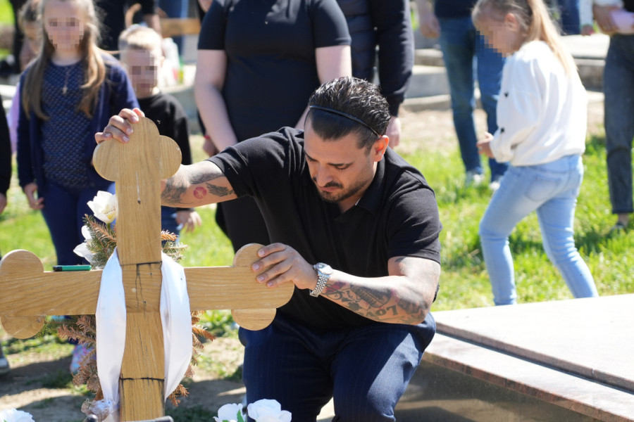Filip Car u zagrljaju sa Darkom Lazićem! Neočekivani susret zbog kog bruje mreže! (FOTO)
