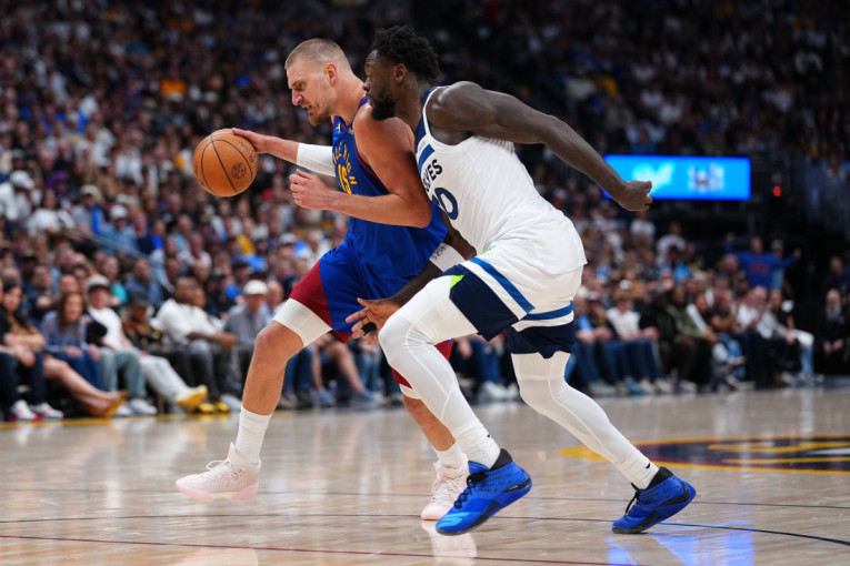 Karmelo Antoni u gardu: Kad isprozivaš Džokera, spremi se za rat! (VIDEO)