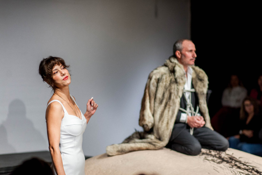 Predstava "Režim ljubavi" stoti put u Ateljeu 212: Ljubavno sparivanje i jedan poseban fenomen (FOTO)