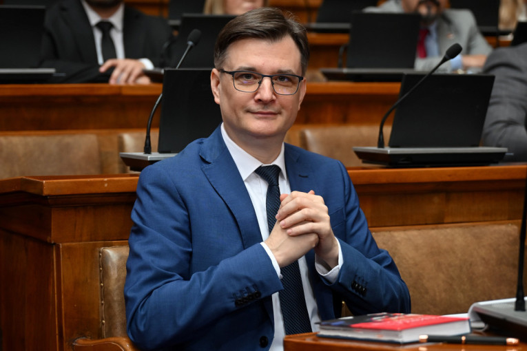 Jovanov odgovorio Bjelogrliću: "U kom sistemu manjina može da pobedi većinu koju mrzi i vređa?"