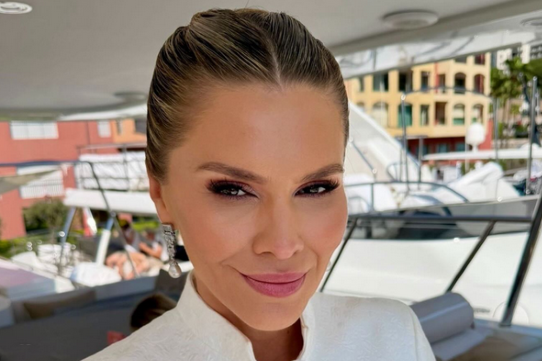 Melina Džinović pokazala kako je bila našminkana na venčanju sa britanskim milionerom: Evo i koliko košta nakit! (FOTO)