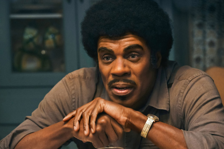 Glavni glumac je jezivo uverljiv ali je sve ostalo na nivou članka sa Vikipedije: Brutalne prve kritike filma o Majklu Džeksonu (FOTO/VIDEO)