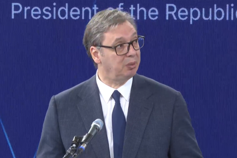 Otvoren pogon kompanije Vaider Srpska fabrike stakla: Vučić -  Danas pokušavamo da iz pepela podignemo fabriku (VIDEO)