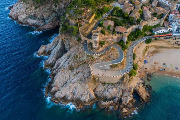 Pravi raj za ronioce: Ovo mesto osvaja putnike nestvarnim prizorima (FOTO)