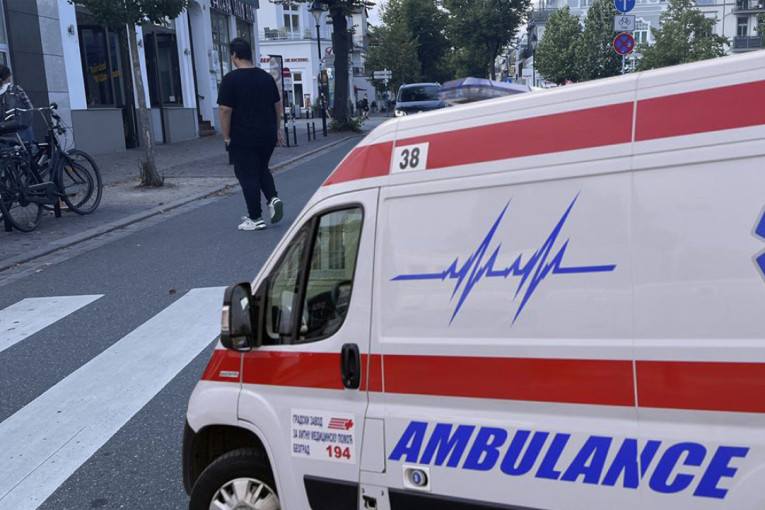 Drama u Novom Sadu! Maloletnik (15) pokošen van pešačkog prelaza