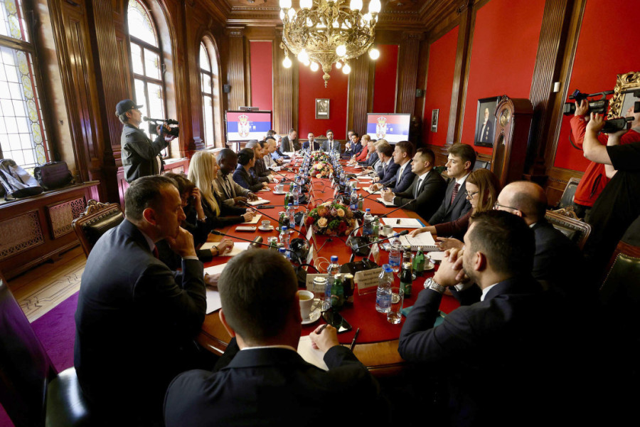 Počeli zvanični razgovori misije Međunarodnog monetarnog fonda s delegacijom Srbije