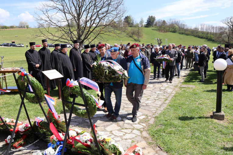 Polaganjem venaca obeleženo 211 godina od početka Drugog srpskog ustanka!