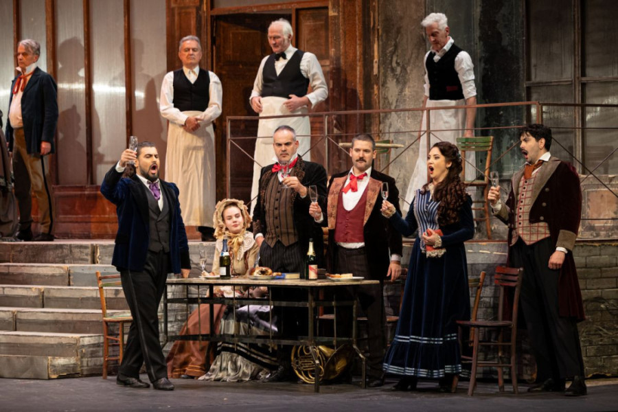 Ovacije za "Boeme" u Narodnom pozorištu: Dirigent je uradio nešto neverovatno (FOTO)