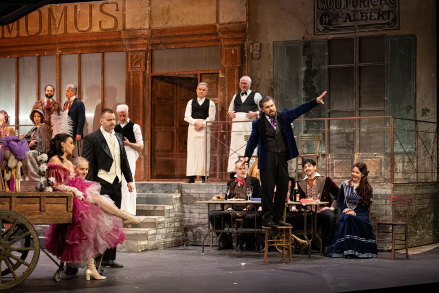 "Labudovo jezero" na Velikoj sceni Narodnog pozorišta: U ulozi princa Zigfrida velika međunarodna zvezda (FOTO)