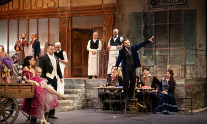 Ovacije za "Boeme" u Narodnom pozorištu: Dirigent je uradio nešto neverovatno (FOTO)