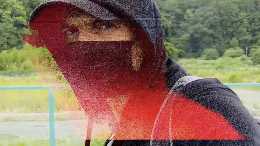 Prekinuta mladost, egzil i krik onih koji ovde nisu dočekali bolji život: Izložba "Less Sound(less)" Dragana Vojvodića