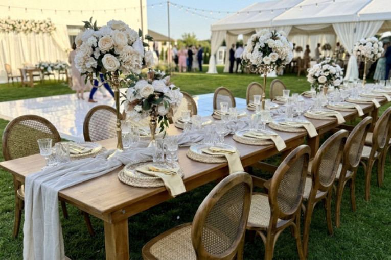 Detalji koji će vašu proslavu na otvorenom učiniti nezaboravnom