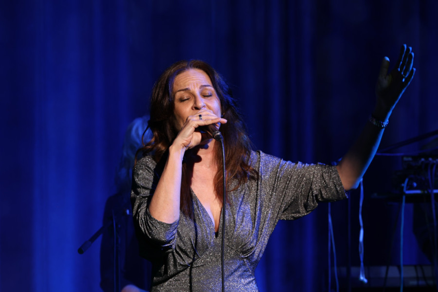 Ljubavna pesma na Dorćolu: Mirjana Bobić Mojsilović i Tanja Banjanin ispunile Fondaciju Mozzart najlepšim emocijama