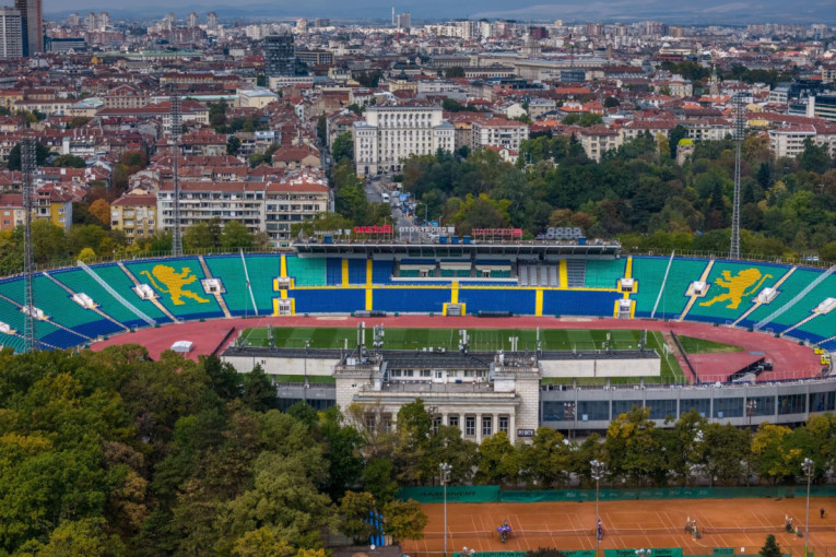 Milijarder kupio klub u komšiluku: Odmah ulaže 120.000.000 miliona!