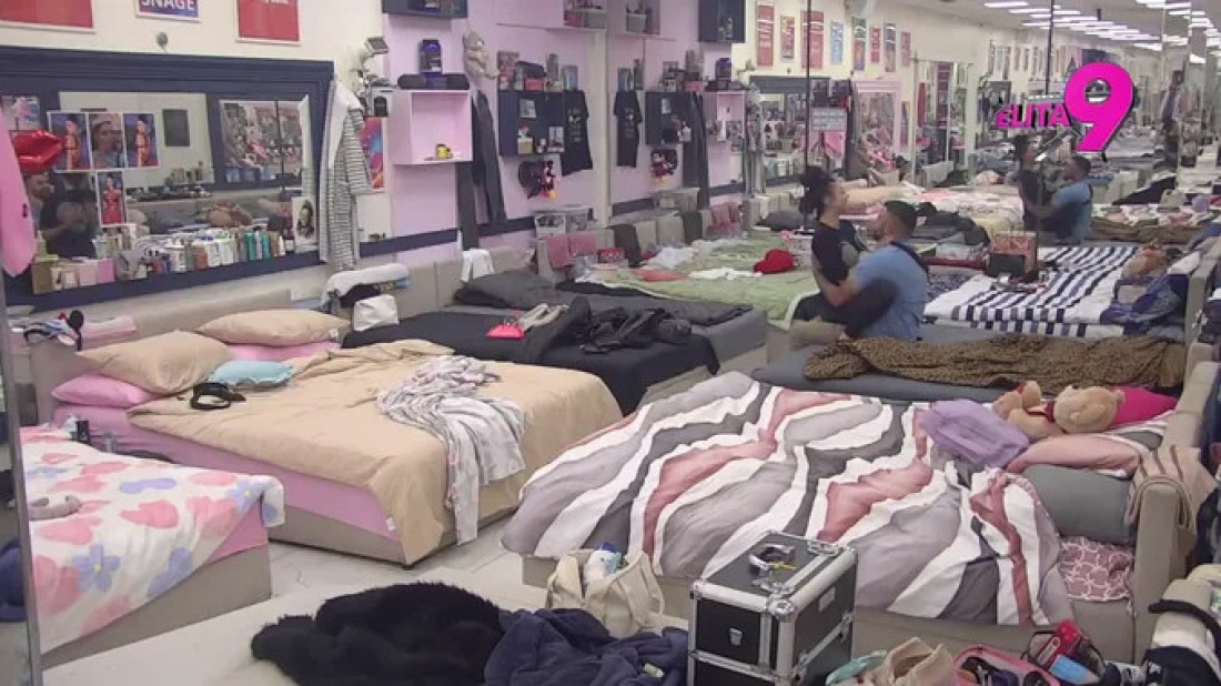 Dramatičan obrt: Maja i Asmin upali i žestok klinč, evo kako su pokušali da se izmire