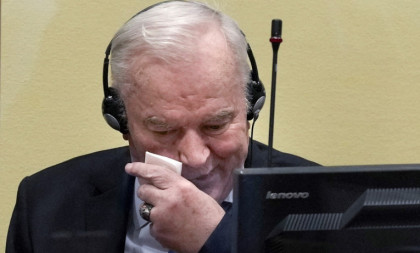 Lekarka iz srpskog tima: Stanje Mladića veoma ozbiljno, u pritvoru nije moguća adekvatna medicinska nega