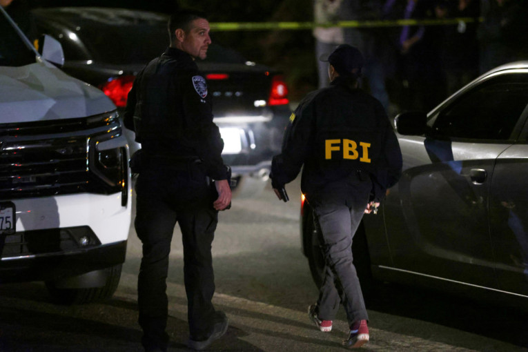 Kakav propust: Jedan papir bio karta za ulaz do Trampa, ovako je napadač prevario obezbeđenje! (FOTO)