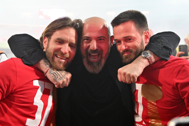 Stanković slavio sa "mlađom braćom", a onda je hvalio još mnogo njih (FOTO)